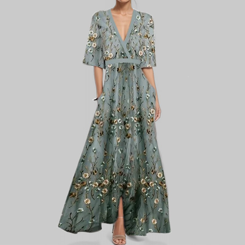 Adele | Elegant Maxi Dress