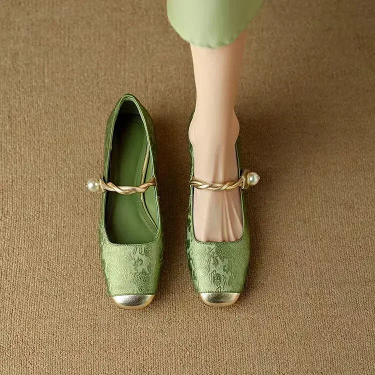 Wren | Elegant Flat Sandals