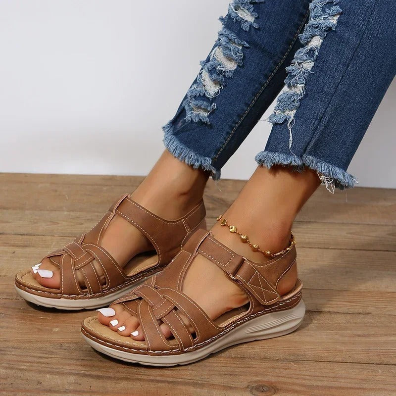 Iris | Elegant Orthopedic Leather Sandals for Optimal Comfort